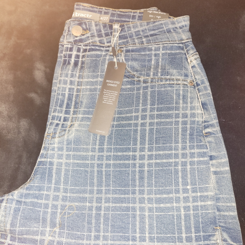 Tractr Blue High Rise Jeans with Unique Pattern